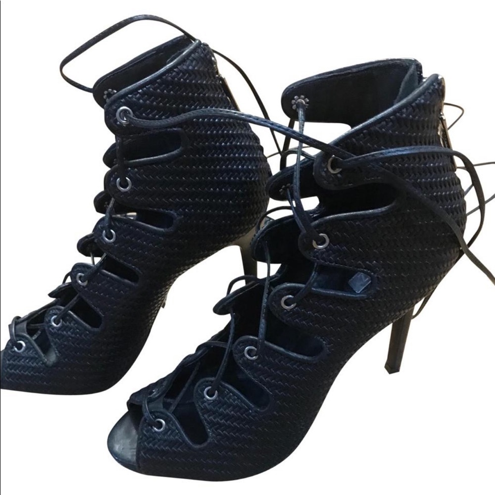 Schultz basket lace up sandals - Picture 2 of 8